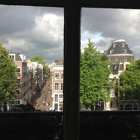 فندق مبيت وإفطار Bij Tijn Op De Gracht