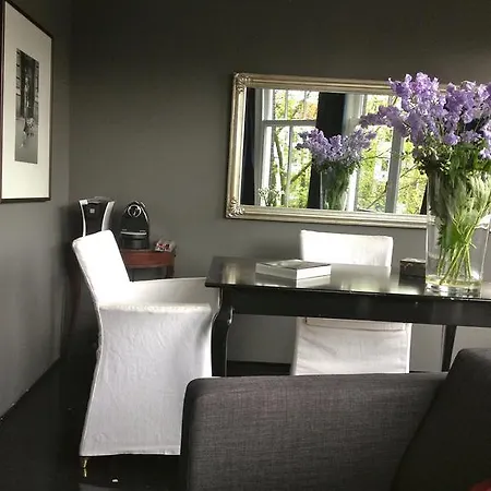 Panzió Bij Tijn Op De Gracht Amszterdam